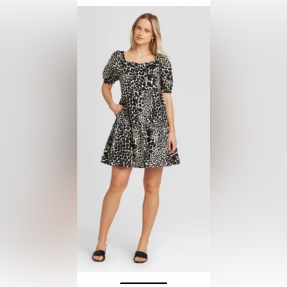Leopard dress size Small